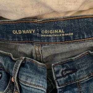 Size 2 original old navy mid-rise jeans in medium wash